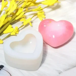 3 D heart mold 8.5 cm